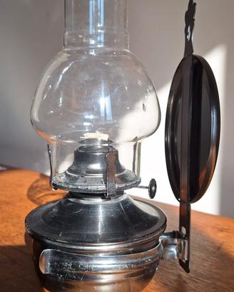 Lampada a petrolio vintage da parete vetro