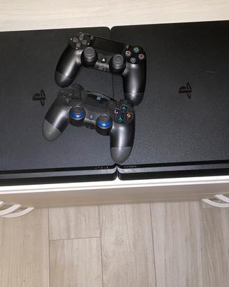 2 Playstation 4 + 9 giochi