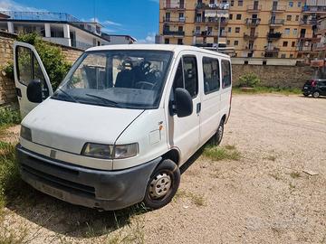pulmino 9posti
