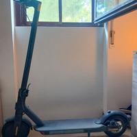 Monopattino Elettrico "Mi", Bari