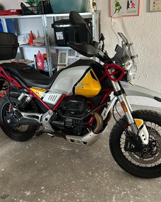 MOTO GUZZI V85 TT 06/2020