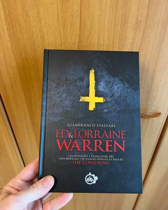 Ed e Lorraine Warren libro