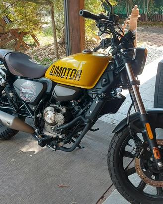 QJ Motore SRV 125