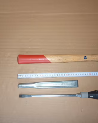 Set USAG martello 910g + scalpello + cacciavite