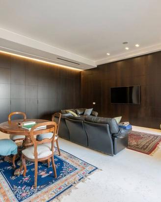 Appartamento di 122 m² con 2 locali a Milano