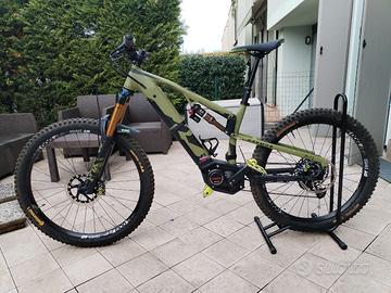 E Bike  R Raymond montata top