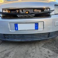 AUDI A2 2003 - PARAURTI ANTERIORE