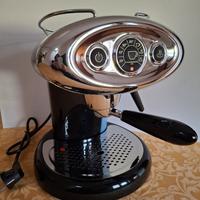 Illuminazione Francis