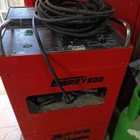 Caricabatterie / avviatore 12/24 Volt 250 euro non