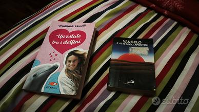 Coppia di libri nuovi.