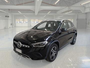 MERCEDES-BENZ GLA 200 D AUTOMATIC 4MATIC SPORT PLU