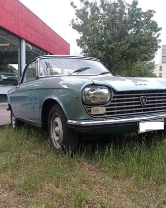 Peugeot 204 cabriolet con hard top