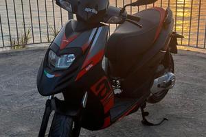 Aprilia SR Motard 50 2T 2019