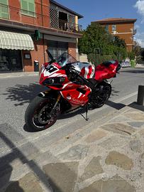 Yamaha R1 Santander