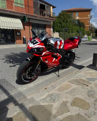 Yamaha R1 Santander