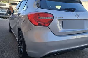 MERCEDES. A 180 D sport