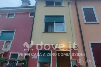 Casa indipendente Via Tomasina, 21, 36030, Caldogn