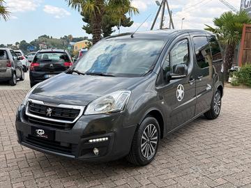 Peugeot Partner Tepee BlueHDi 100 Outdoor