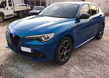 Alfa Stelvio 210 CV Veloce