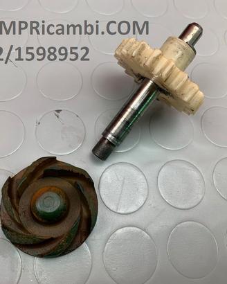 POMPA ACQUA YAMAHA YZ 250 1987 YZ250 1986