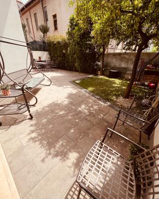 Appartamento in centro con giardino