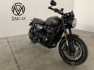 Triumph Speed Twin 1200 Matt Irostone Black Editio