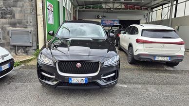 Jaguar f-pace 2.0 180 cv