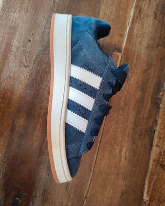 Scarpe Adidas Campus 00s.