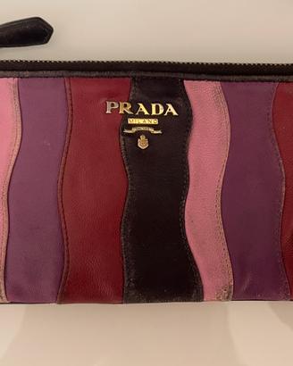 Busta Prada