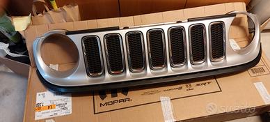 Calandra Jeep Renegade