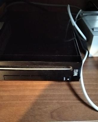 Nintendo Wii, 4 controller WiiRemote, 1 Nunchuck