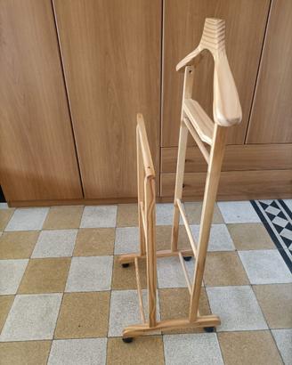 Servomuto in legno