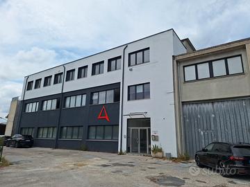 Palazzina uffici - 3 piani