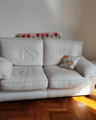 Divani in pelle bianca
