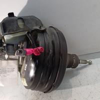 SERVOFRENO AUDI A4 Avant (8K5) 8K0612103N CCWA die