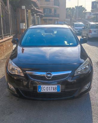 Opel Astra j 1.4 140cv GPL