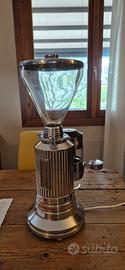 Macinacaffè professionale da bar vintage