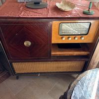 Mobile radio televisione vintage anni 50/60