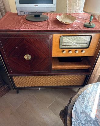 Mobile radio televisione vintage anni 50/60