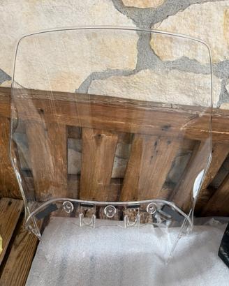 Parabrezza T Max 500