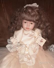 Bambola da collezione Nadine