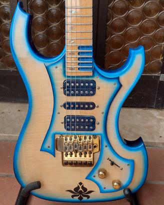 Chitarra artigianale usata