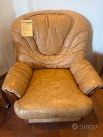 2 poltrone rivestimento in nappa