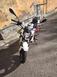 Benelli BN 125 