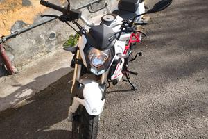 Benelli BN 125 