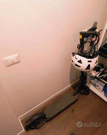 Monopattino Elettrico Xiaomi Electric Scooter 4 L 
