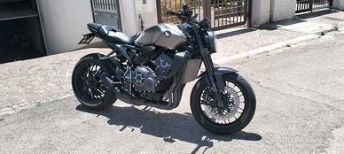 Honda Cb1000r 