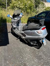 Scooter Piaggio X9