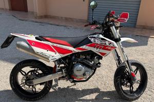 moto BETA RR 125 LT 4T