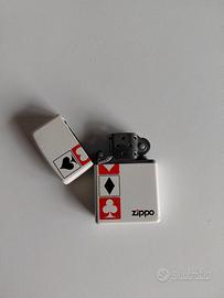 accendino zippo poker
